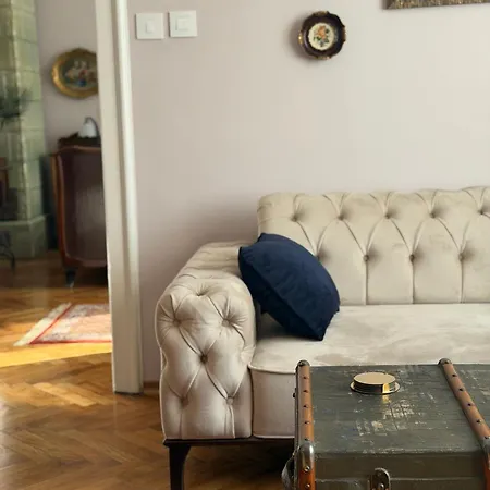 דירה Historic Grand