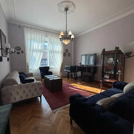 Historic Grand 아파트 *